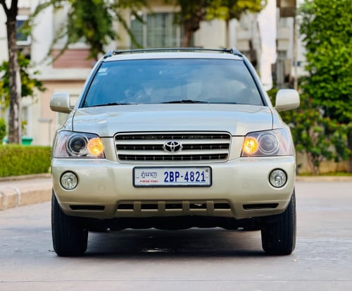 Toyota Highlander 2003 Full option ប៉ុង2