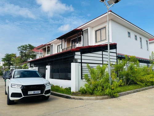 Nice Villa Galaxy 11 - Corner