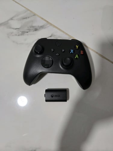 xbox series x controller with battery pack