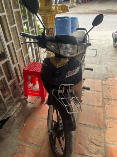 ម៉ូតូស្អាត