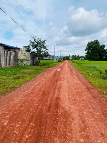 ដីលក់បន្ទាន់ ក្រុងកែប ប្រញ៉ាប់លុយសងគេ