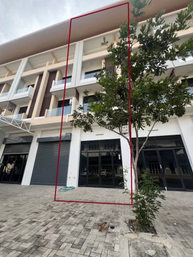 ផ្ទះល្វែងសម្រាប់ជួលនៅបុរីរុងរឿងខុនដូ