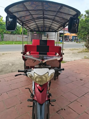 កង់បីលក់