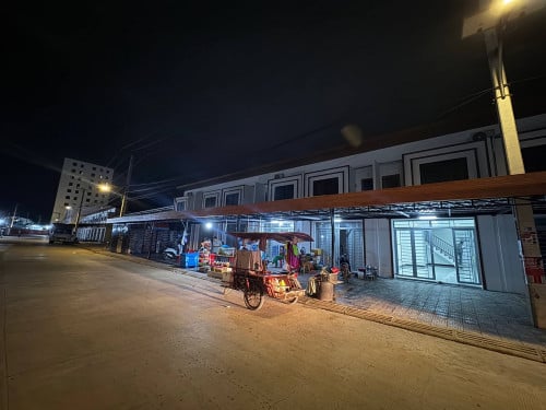 ផ្ទះលក់ កក់ 1,000$ ចូលនៅបាន