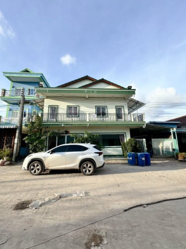 ផ្ទះជួល 14បន្ទប់ 房屋出租，共14个房间