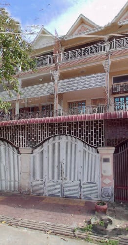 ផ្ទះ2ល្វែងទំលោះរួចស្រេចនៅទួលគោក