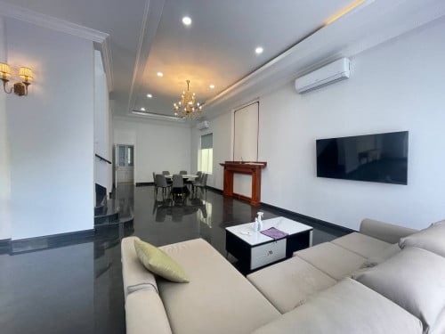 វីឡាទោលសម្រាប់ជួល នៅ បុរី ថោនវីឡា ជិតផ្លូវ60m សាលាអន្តជាតិISPP