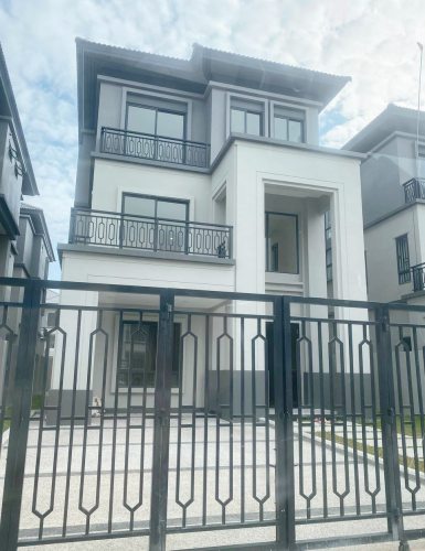 វីឡាឃ្វីន B សម្រាប់ជួល  | Villa Queen B for Rent
