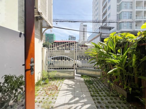 ផ្ទះ សម្រាប់ជួល នៅសង្កាត់បឹងកេងកងទី១ (BKK1)