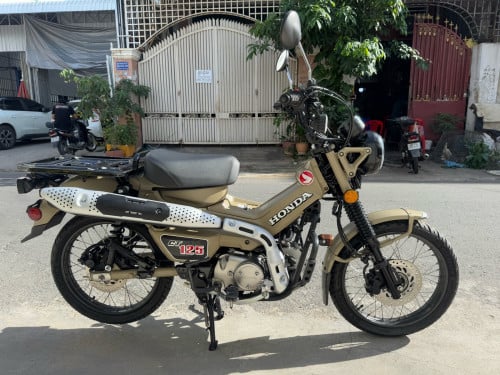 ម៉ូតូCT125 លក់021 មានលេងគ្រឿងហើយខ្លះតំលៃ. 3333$ តម្លៃចរចារបាន ពណ៌ទឹកដដោះគោក្រដាស់ពន្ធTelegram