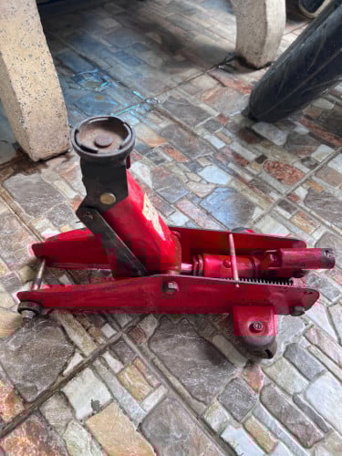 ដូយក្រពើ Japan 2T ដាក់ត្រូវ Prius Camry ស្រួលយកតាមខ្លួន