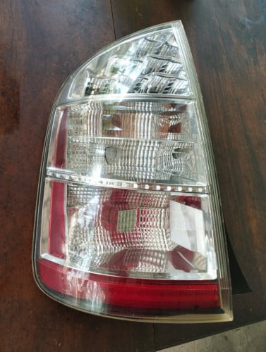 ស្តុបក្រោយ​ ខាងឆ្វេង​ ឡានព្រុស សម្រាប់ Prius 2006-2009​ សំណុំស៊ីនអាមេរិច USA​ នៅស្អាត 99%