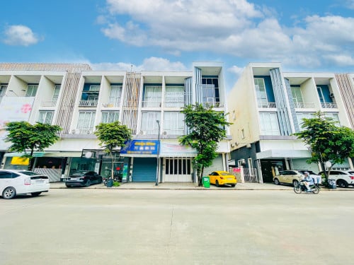 🏡ផ្ទះអាជីវកម្ម សម្រាប់ជួល!!