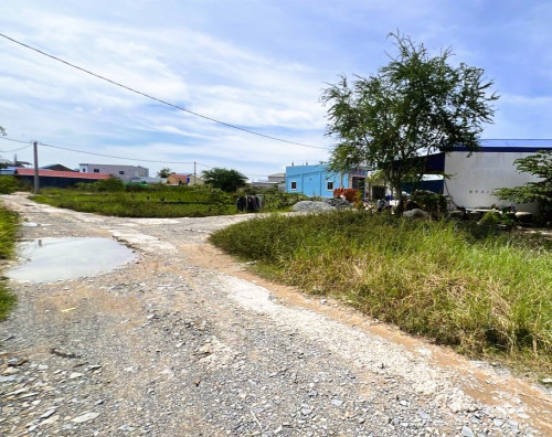 ๐ฆHouse Available for Urgent Sale at a Special Price (Negotiable).