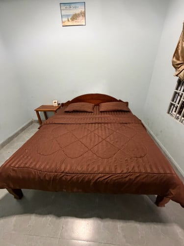 លក់គ្រែ ១៨០x២០០