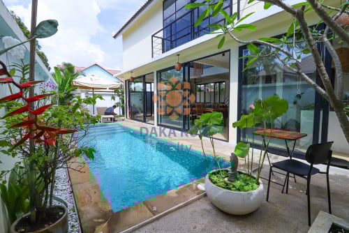 2 Bedrooms Villa for Rent with Swimming Pool in Siem Reap city