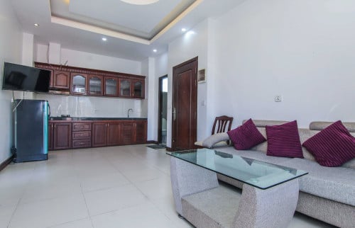 Affordable 2bedrooms unit apartment for rent nearby Russian Market Areas.