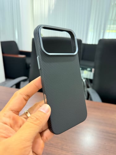 Case iPhone 17 Pro Max ស្អាត $9