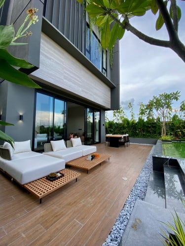 Cove Villa in Koh Norea