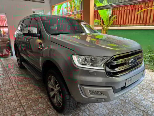 Ford everest 2017 ម៉ាស៊ីត 3.2L ម្ចាស់ដើម