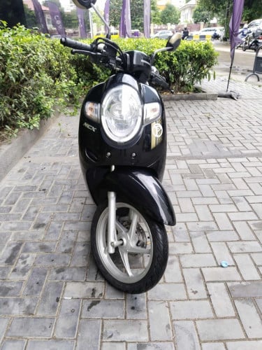 Honda Scoopy 2021