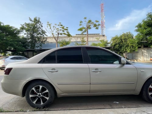 HYUNDAI 2005 Full Option