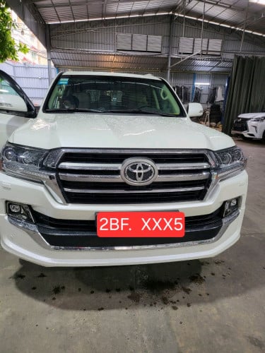 Land Cruiser 2019 V6