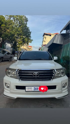 Land Cruiser Arab 60th 2011 V6 43400$