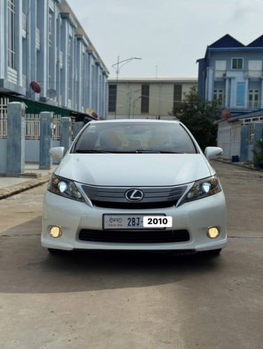 Lexus hs250 2010 half full ឡានស្អាត​ តំលៃ​ល្អ