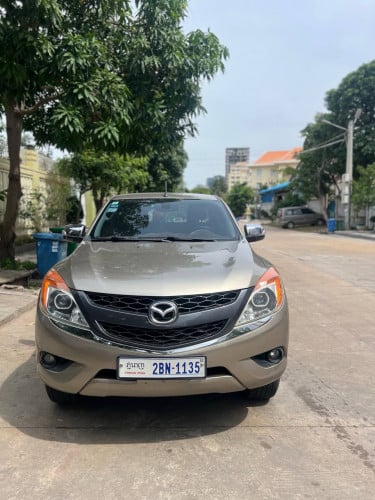 Mazda bt50 2014 auto capitas ឆ្វេងសុីន 25500$