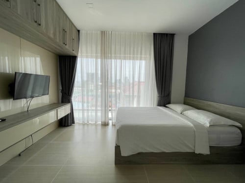 Modern Spacious 3 Bedrooms for Rent