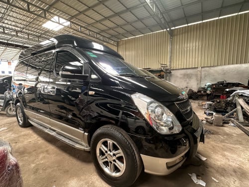 Starex Limousine 2009 VIP