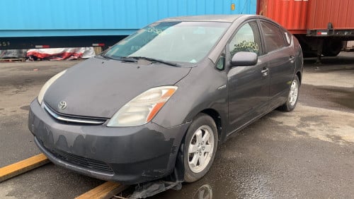 Toyota Prius 09 Full Option ឡានសាង(តម្លៃចរចារ)