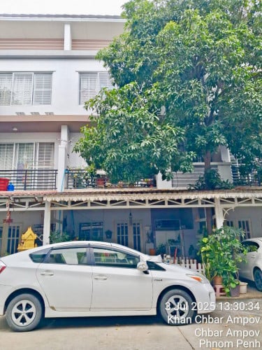 TOYOTA PRIUS 2012 ពណ៌កាមៃ - ម្ចាស់ដើម