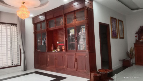 Villa for Rent in Tuek Thla