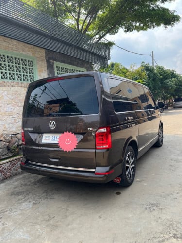 VW. Van / MULTIVAN - TDi 2.0 ( 2018 )