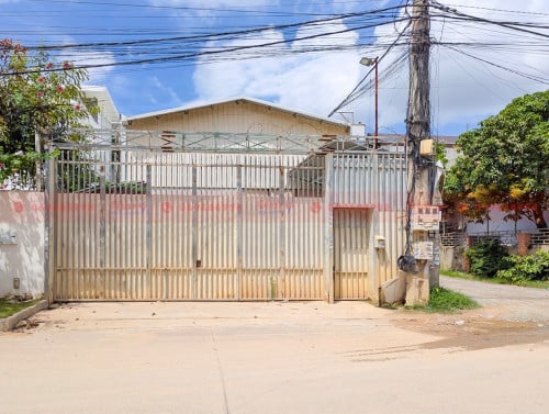 Warehouse For Lease Along A Sub-Concrete Road In Kouk Khleang Area
