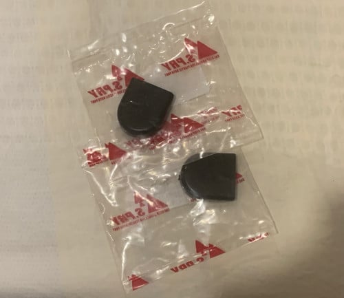 គំរបជ័រផ្លិតទឹក