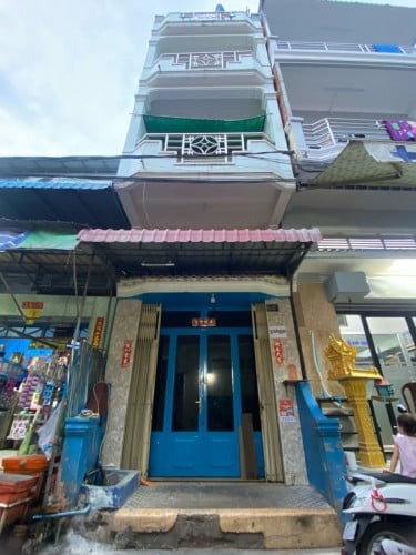 ផ្ទះជួលបន្ទាន់ ត្រូវការលុយបង្វិល