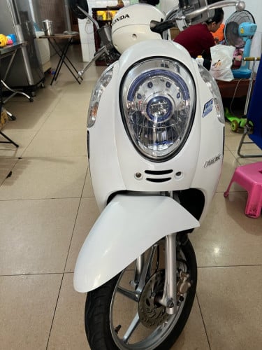 ម៉ូតូលក់