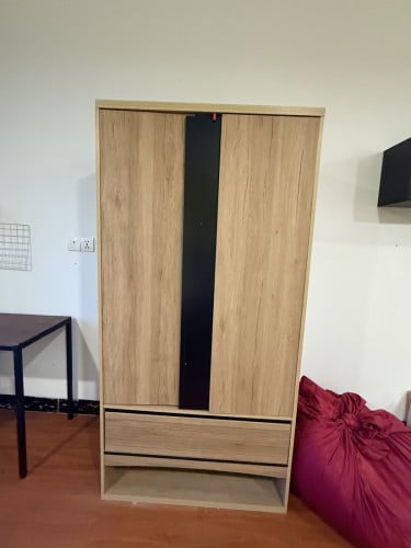 ទូខោអាវ១តឹក