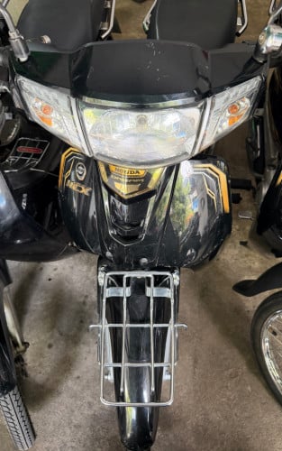 សង់ 022  ក្បាល63សានុំសុីន ម៉ូតូស្អាត  ចរចារ