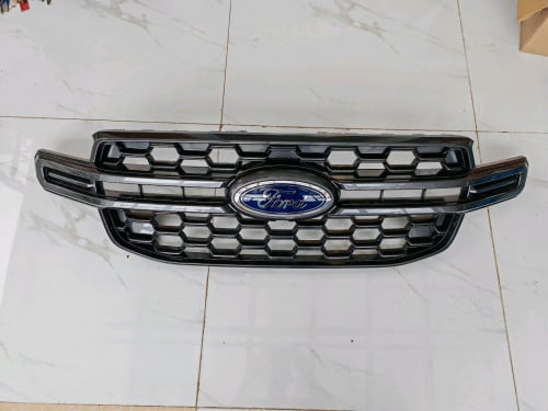 ប៉ាណា Ford
