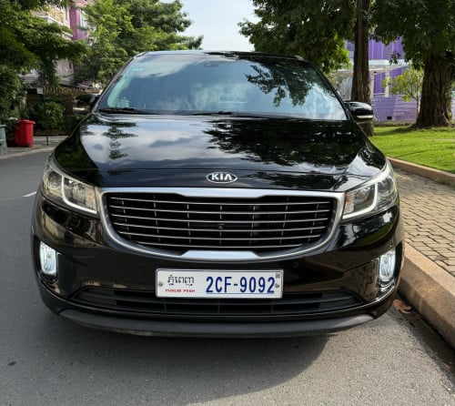 ឡាន​Kia Carnival ឡាន​ថ្មី​ណាស់​ហ្វូល​ពេញ​