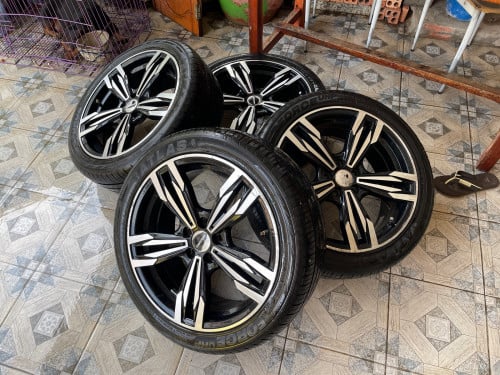 យ៉ាន់និងសំបកR17សំបក2025