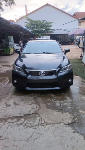 Lexus CT 200h Premium