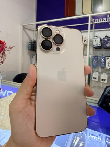 13 Pro តូចតែខ្លឹម ខ្ចីញ៉េញ សំណុំហ្ស៊ីន 100%