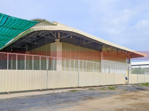 300 Sqm Main Road Warehouse With Large Yard For Rent In Krang Thnong