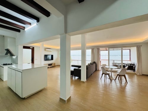 4 Bedrooms For Rent At Chroy Chongva 15 Minutes From French School.