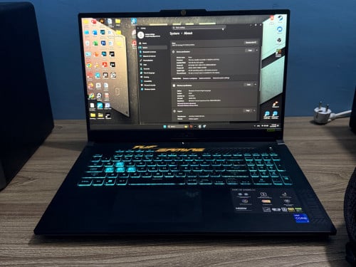 ASUS TUF GAMING 17 / Core I7 gen 13th